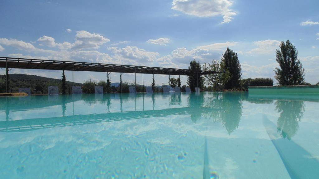 索拉戈博尔戈二世酒店 Monte del Lago 外观 照片